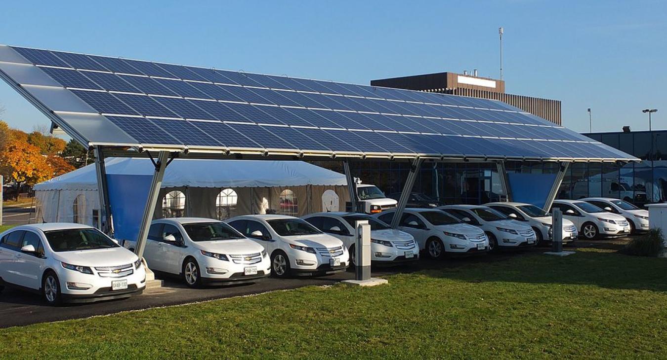 solar electric car charging installer